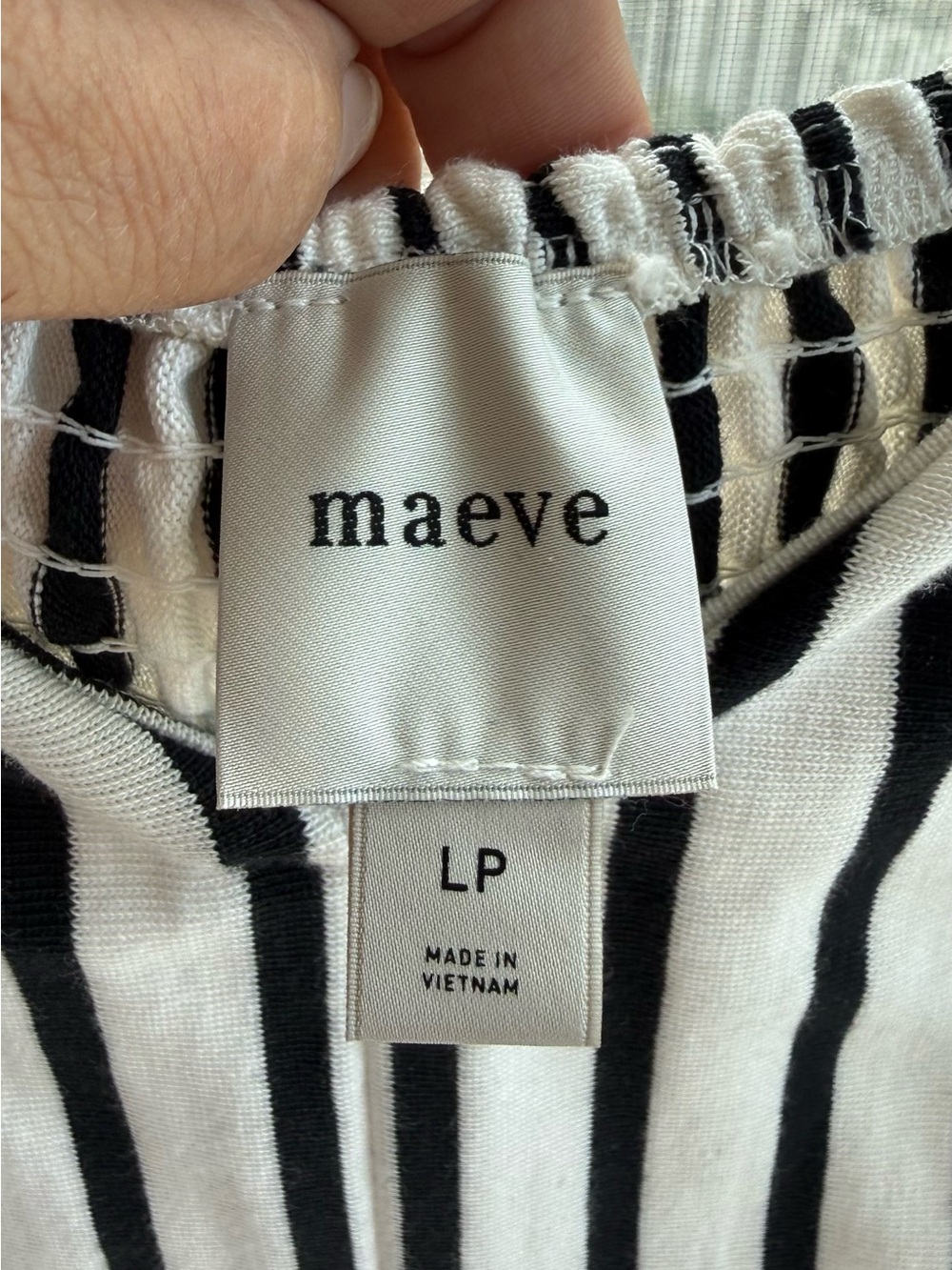 LIKE NEW Women’s Maeve Black & Ivory Stripe Tank Top in 100% Cotton - LP - Picture 6 of 9